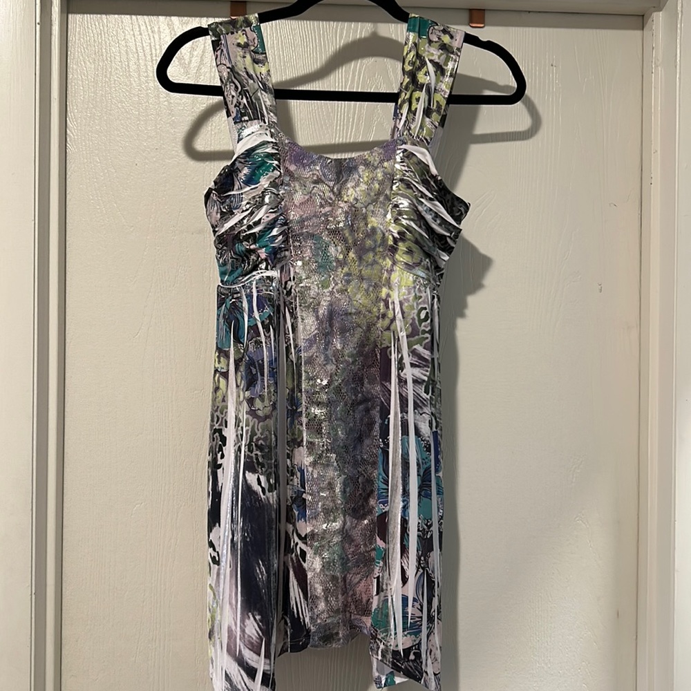 Ladies sleeveless top multi color very silky fabric